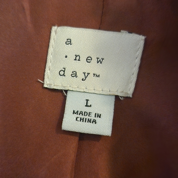 Faux Fur Cropped Jacket - Picture 3 of 3